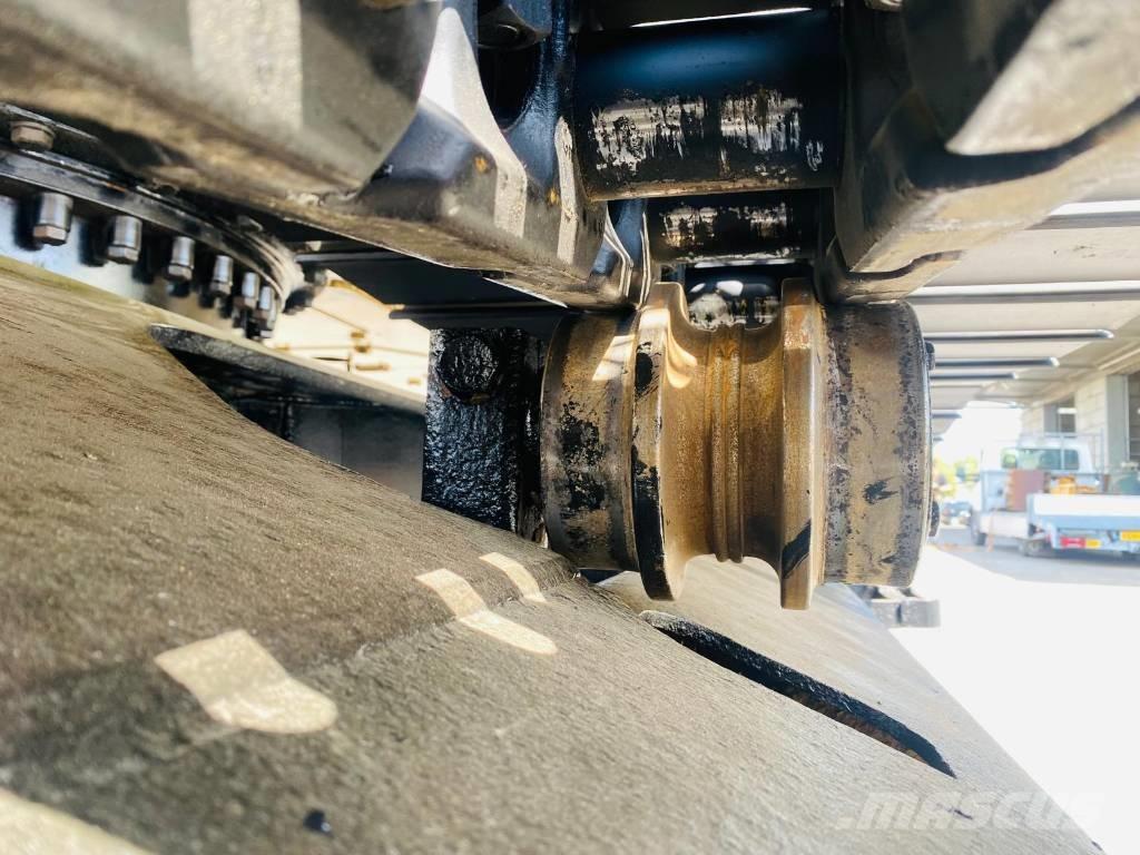 CAT 329e lre Rýpadlá s dlhým dosahom