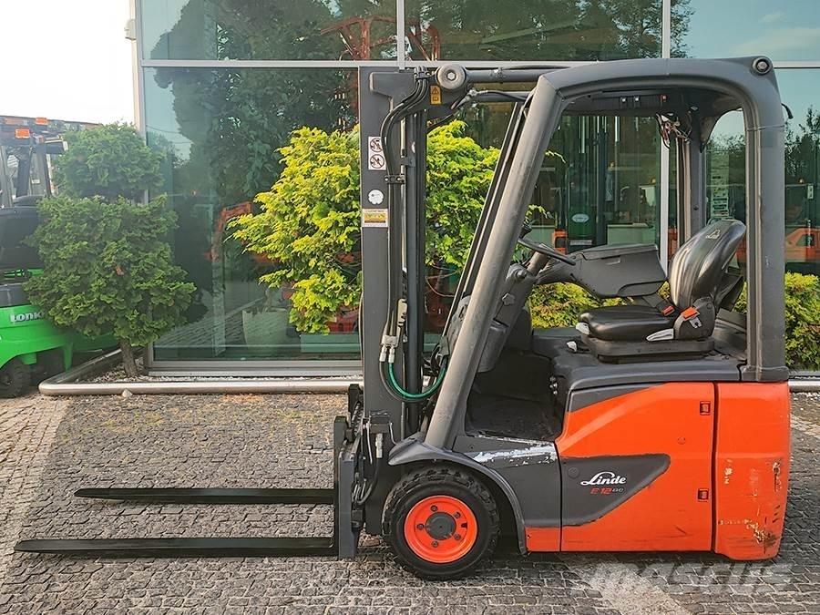 Linde E12-02 Akumulátorové vozíky