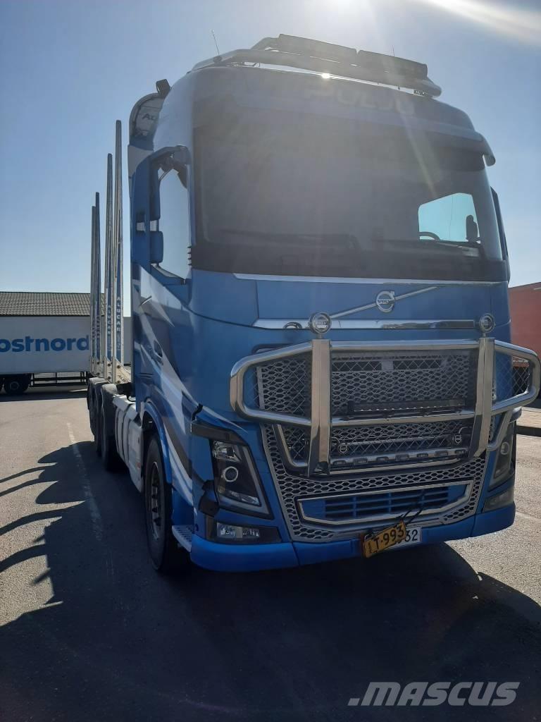 Volvo FH 16 Nákladné vozidlá na prepravu dreva