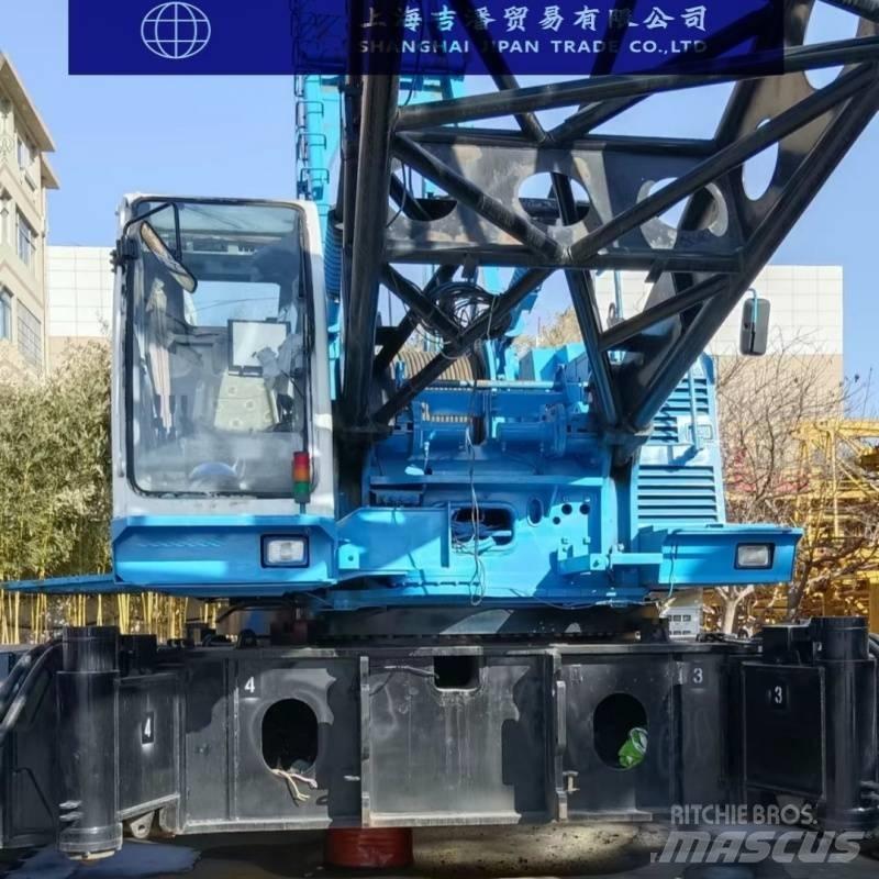Hitachi SCX2500 Pásové žeriavy