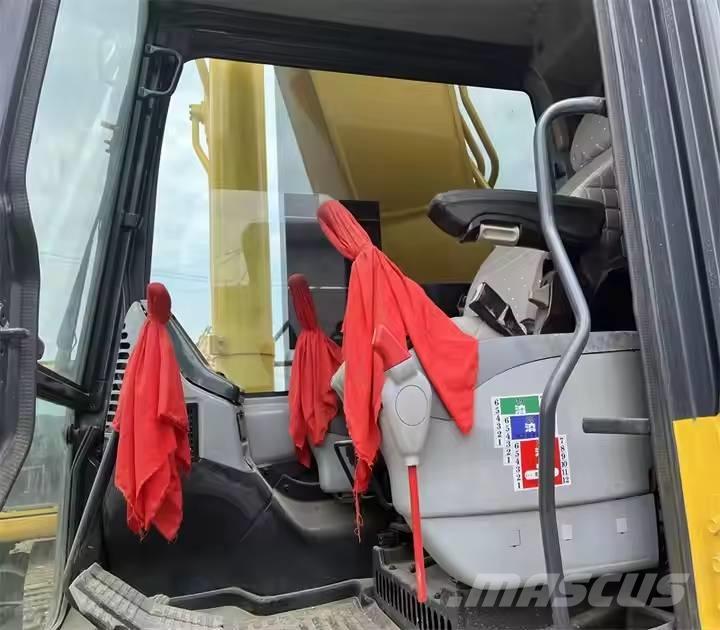 Komatsu PC400-8 Pásové rýpadlá