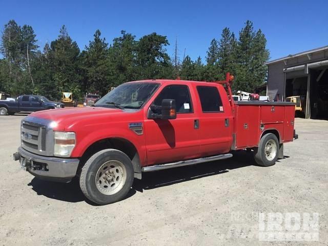 Ford F 350 XLT Iné