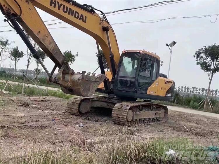 Hyundai R225LVS Kolesové rýpadlá