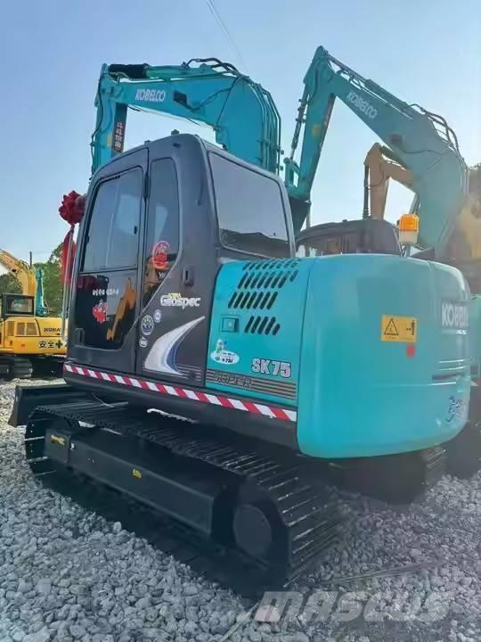 Kobelco SK 75 Pásové rýpadlá
