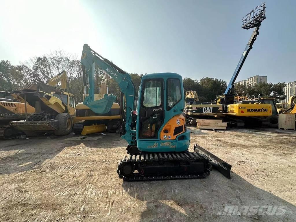 Kubota U 35 Pásové rýpadlá