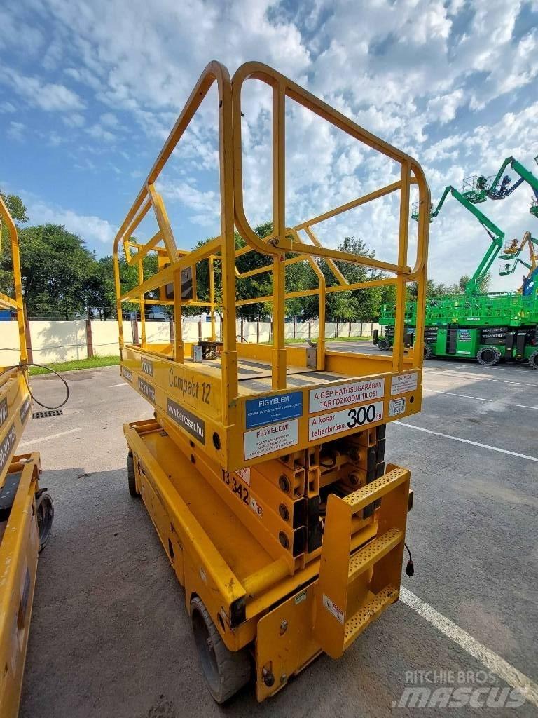Haulotte Compact 12 Nožnicové zdvíhacie plošiny