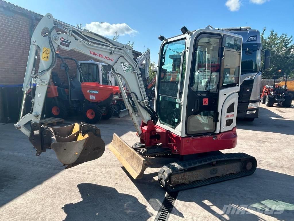 Takeuchi TB 325 R Mini rýpadlá < 7t