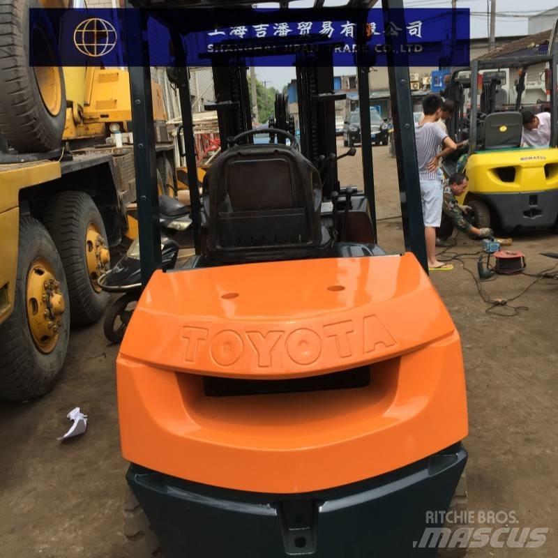 TCM FD 30 Dieselové vozíky