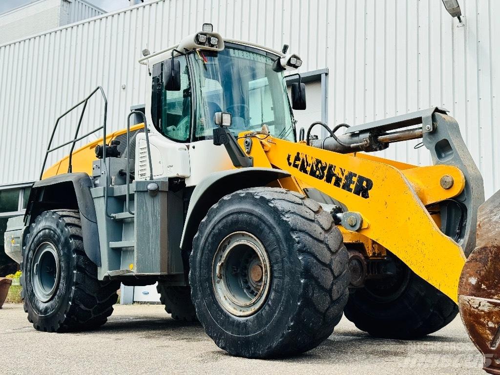 Liebherr L 566 Kolesové nakladače
