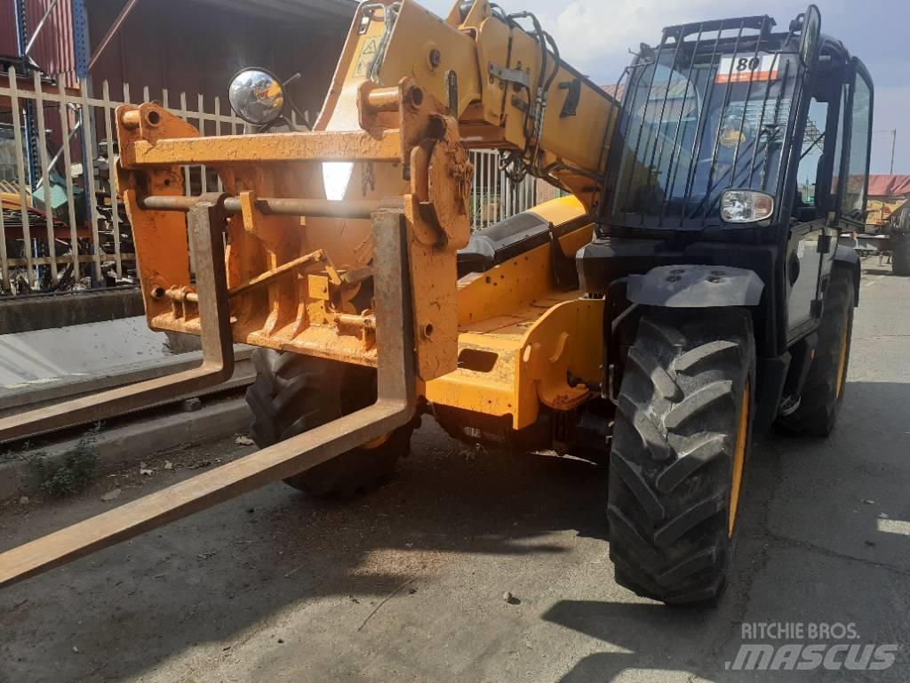 JCB 535-95 Teleskopické nakladače pre poľnohospodárstvo