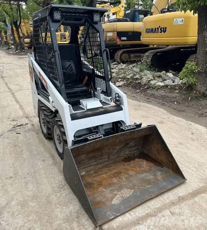 Bobcat S70 Šmykom riadené nakladače