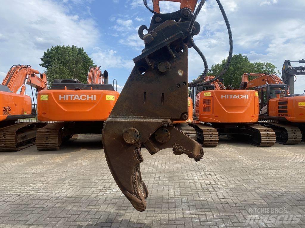  Crusher CW 30 Drviče
