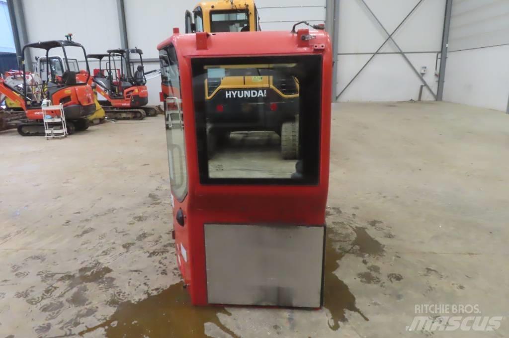 Volvo ECR 88 Kabíny a interiér