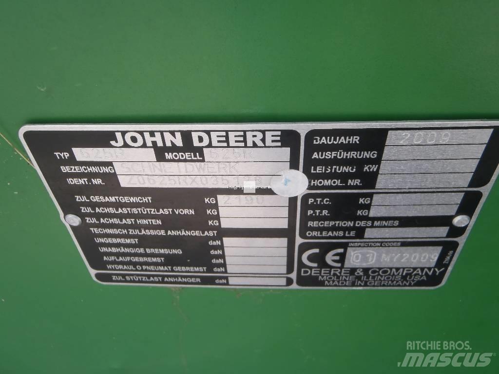 John Deere T670 Kombinované zberacie stroje