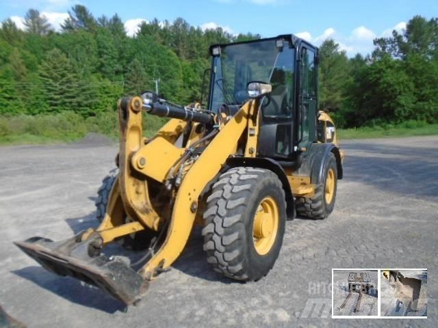 CAT 906 H 2 Kolesové nakladače