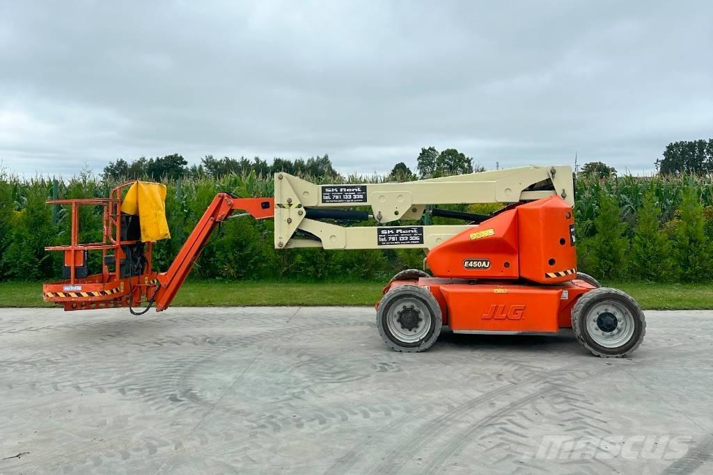 JLG E 450 AJ Kĺbové plošiny