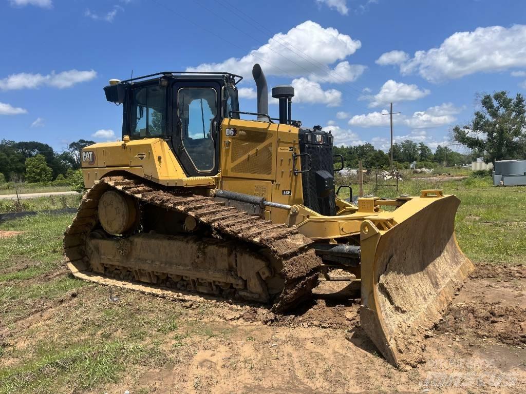 CAT D 6 LGP Pásové dozéry
