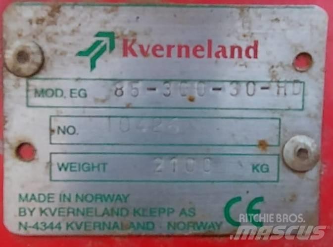 Kverneland EG85-300 Dvojstranné pluhy