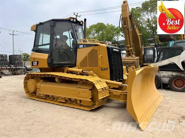 CAT D 5 K Pásové dozéry