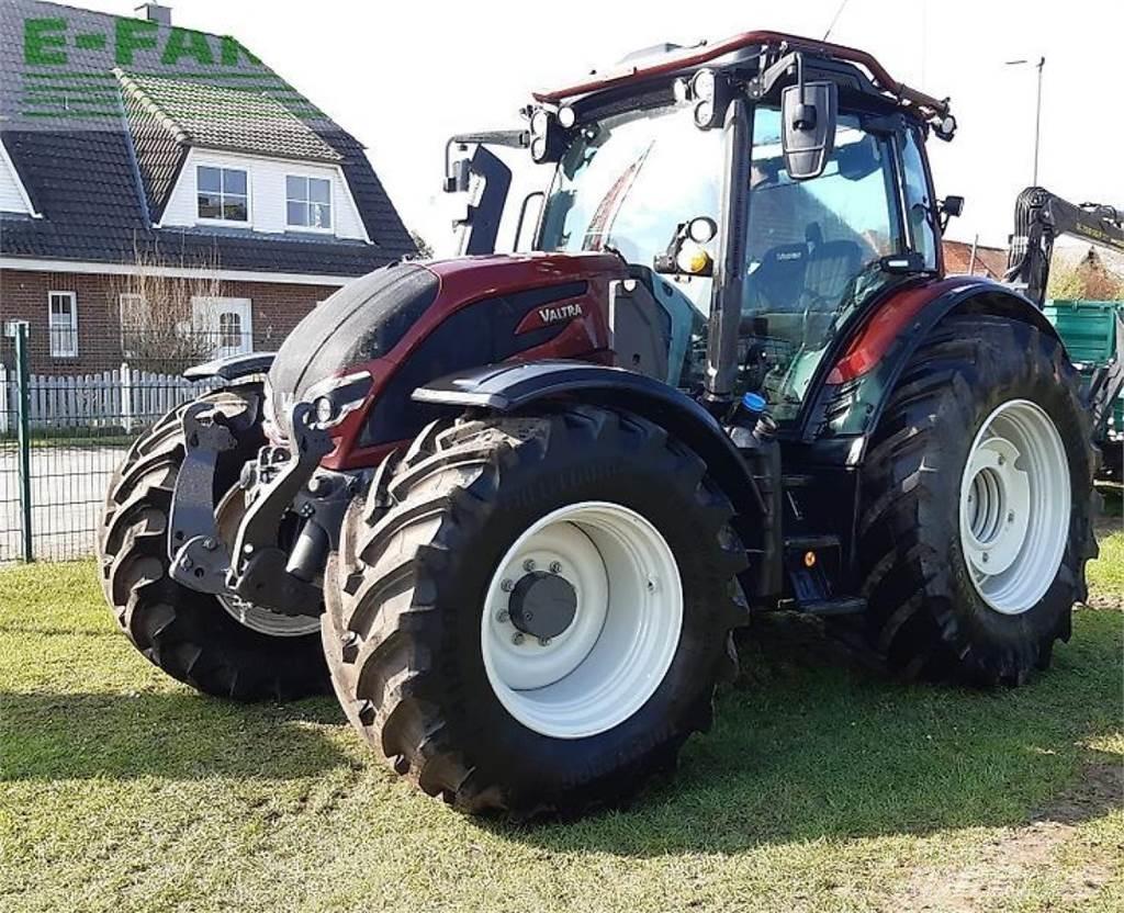 Valtra n175d Traktory