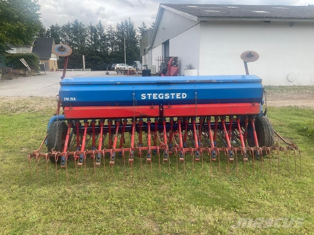 Stegsted Stn Mechanické sejačky