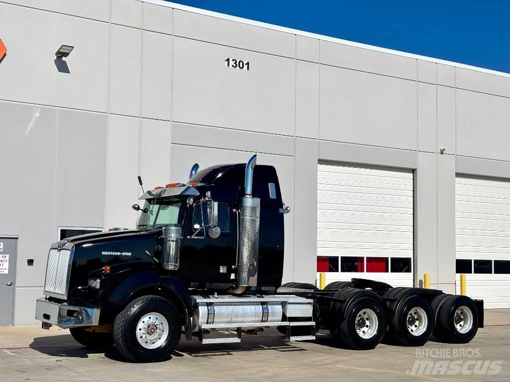 Western Star 4900 FA Ťahače