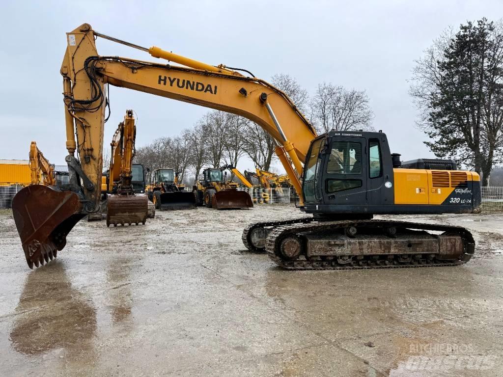 Hyundai R320LC-7A Pásové rýpadlá