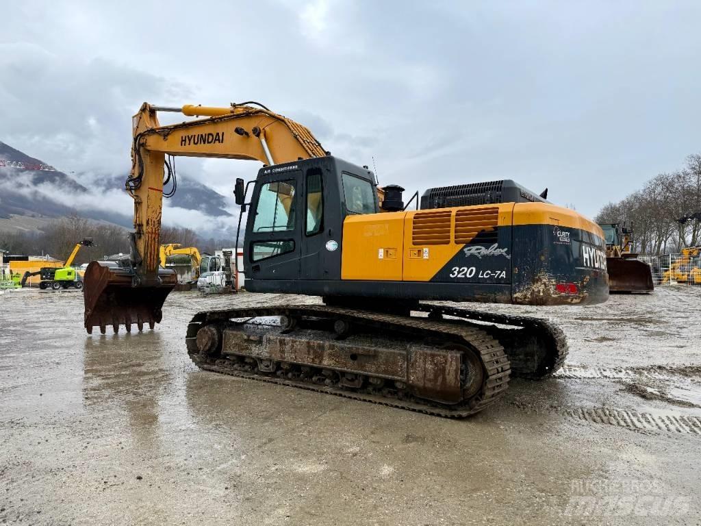 Hyundai R320LC-7A Pásové rýpadlá