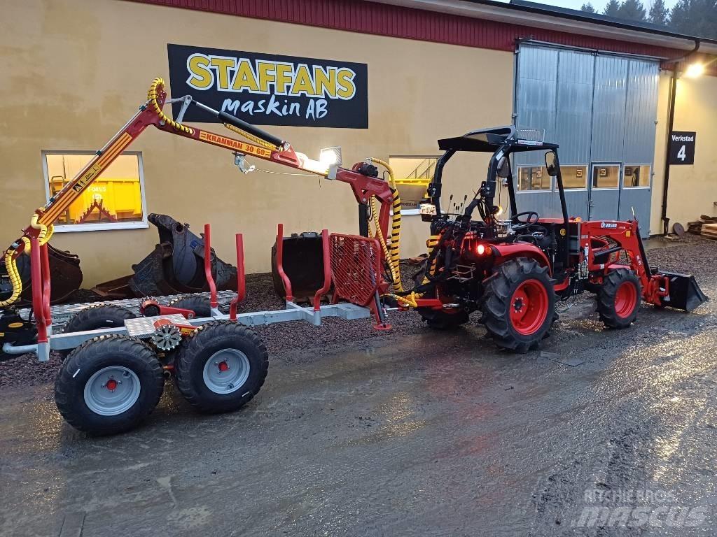 Branson 2500 Traktory
