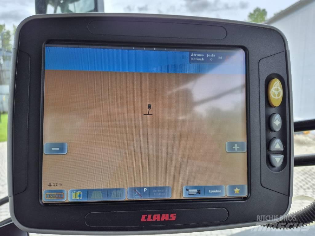 CLAAS Axion 850 Traktory