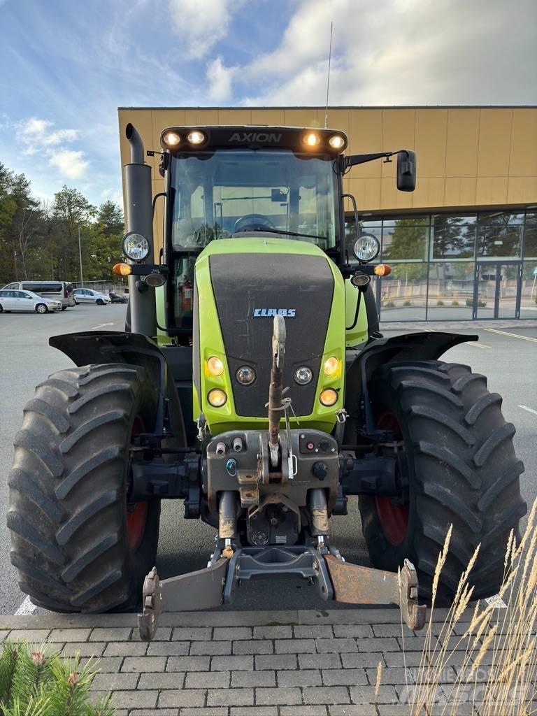 CLAAS Axion 840 Traktory
