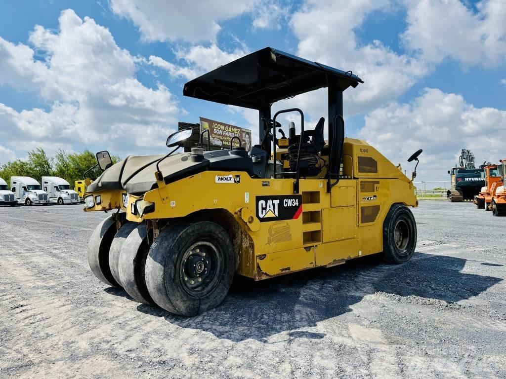 CAT CW 34 Pneumatikové valce