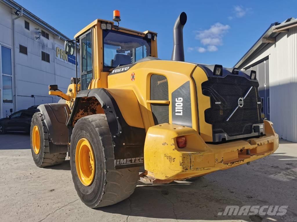 Volvo L110G Kolesové nakladače