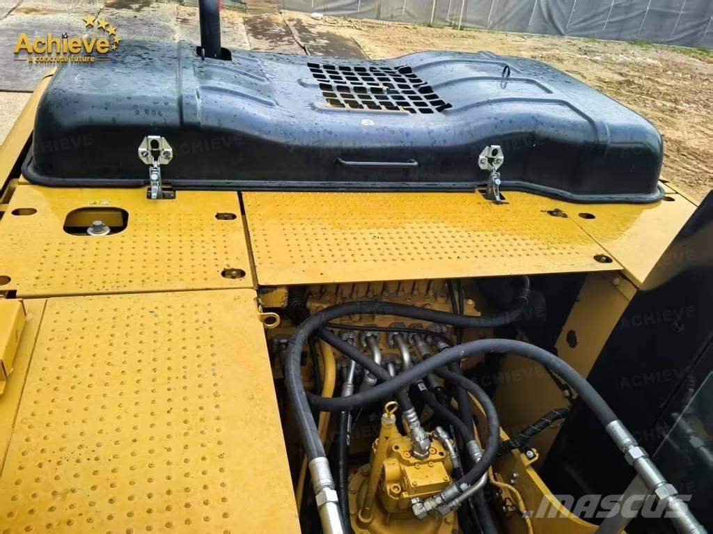 CAT 323GX Pásové rýpadlá