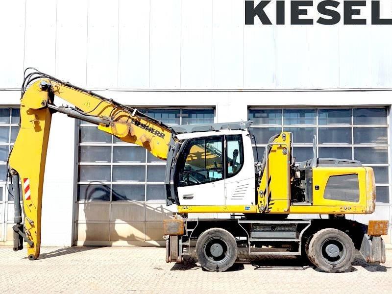 Liebherr LH 24 Stroje pre manipuláciu s odpadom
