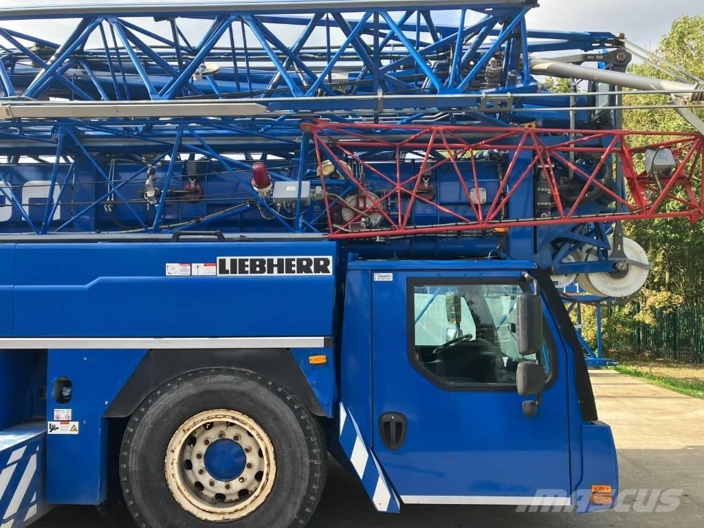 Liebherr MK 140 Plus Univerzálne terénne žeriavy