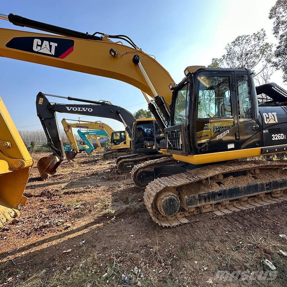 CAT 326D Pásové rýpadlá