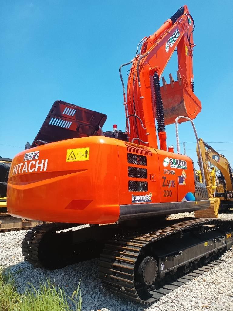 Hitachi ZX 200 Midi rýpadlá 7 t - 12 t