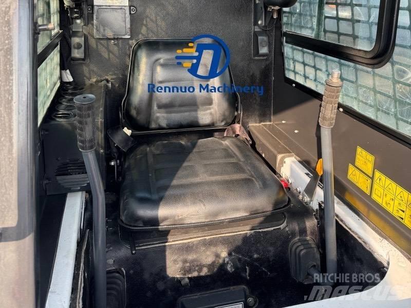 Bobcat S 130 Šmykom riadené nakladače