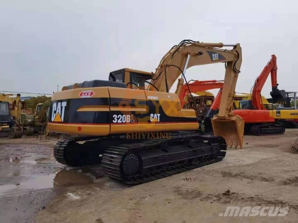 CAT 320 B Pásové rýpadlá