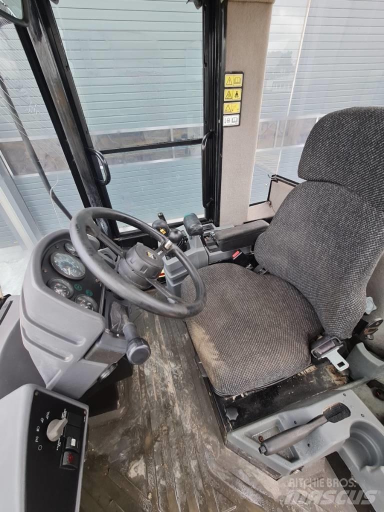 CAT 914 G Kolesové nakladače