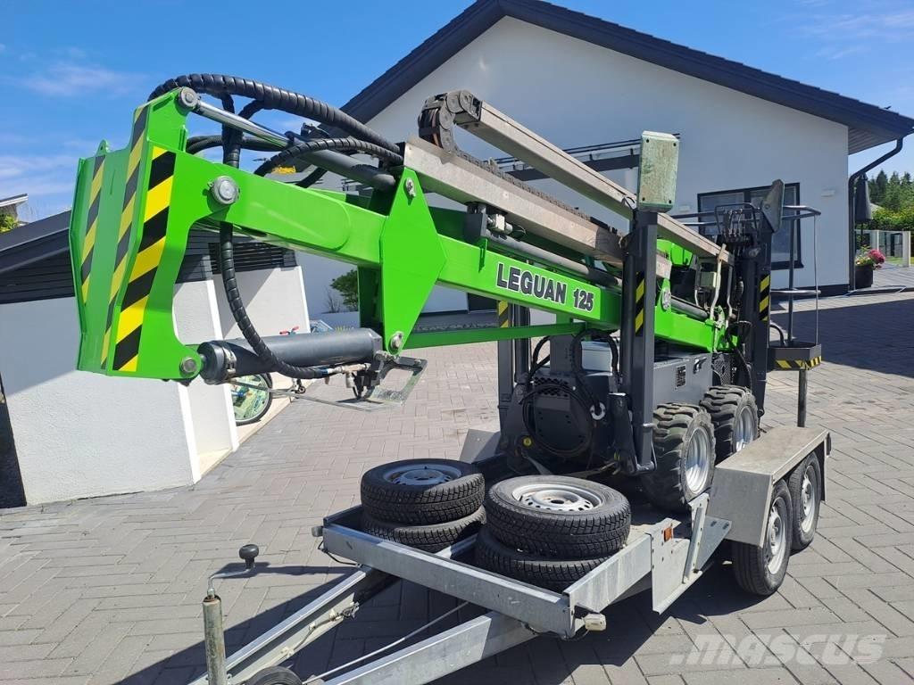Leguan 125 Kompaktné samohybné kĺbové plošiny