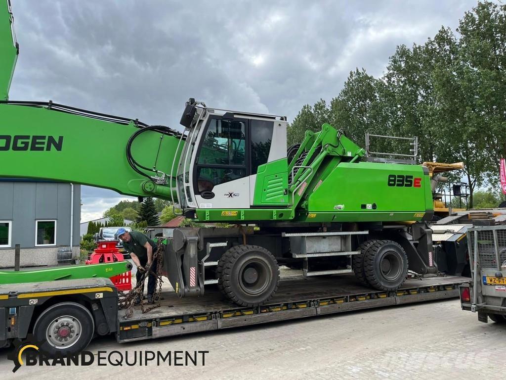 Sennebogen 835M E Stroje pre manipuláciu s odpadom