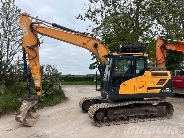Hyundai HX 140 L Pásové rýpadlá
