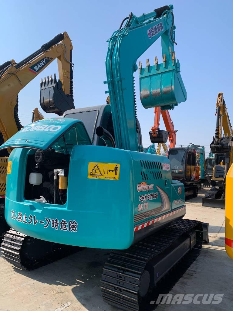 Kobelco SK 75 Pásové rýpadlá