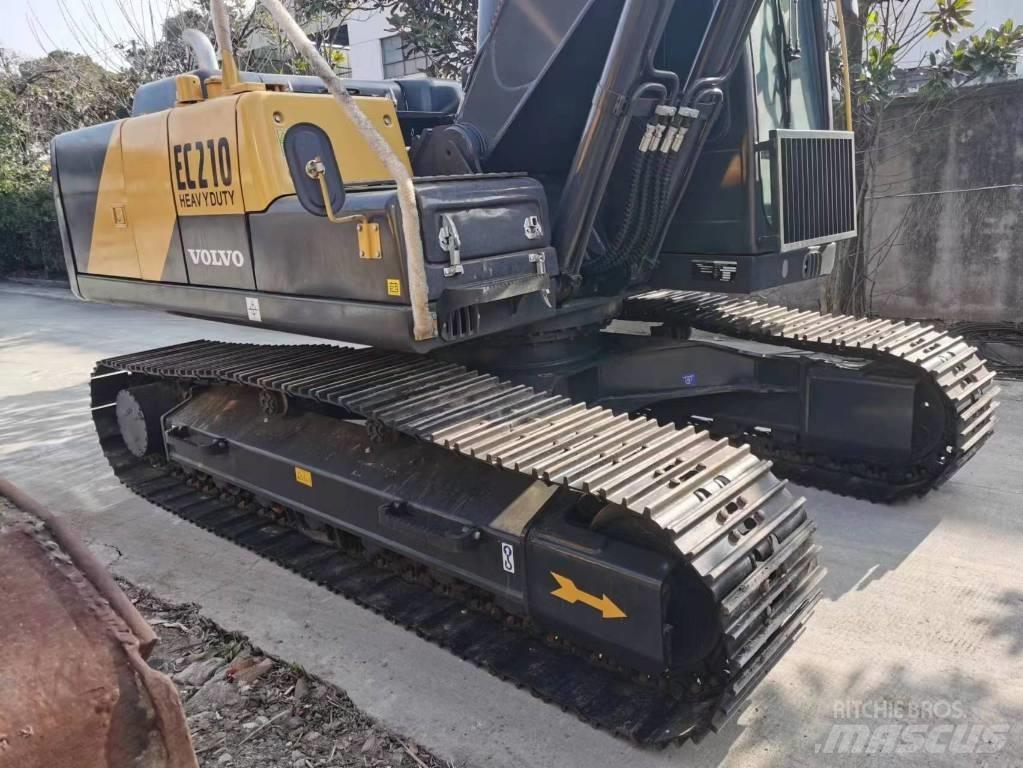 Volvo EC 210 B LC Pásové rýpadlá