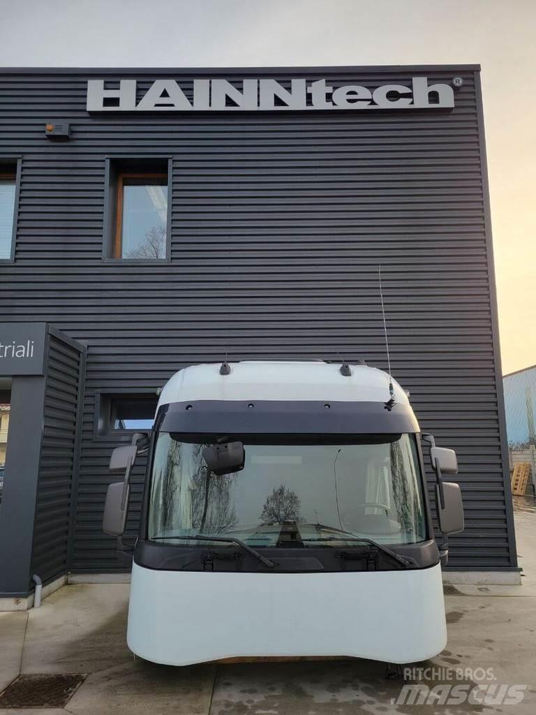 Renault T model Kabíny a interiér