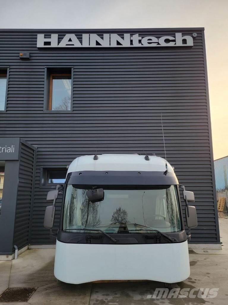 Renault T model Kabíny a interiér