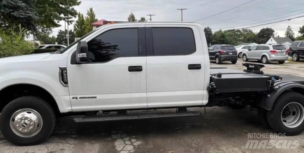 Ford F 350 XLT Ďalšie nákladné vozidlá
