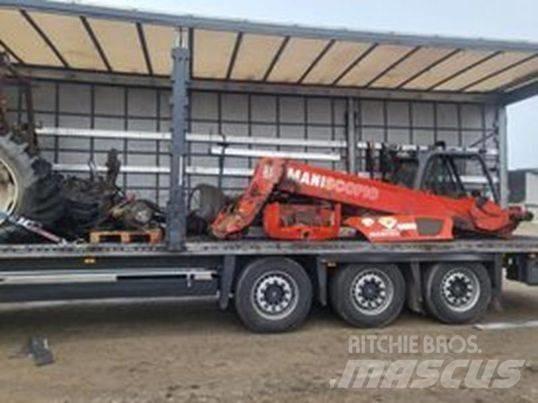 Manitou MLT 845    fork Vidlica